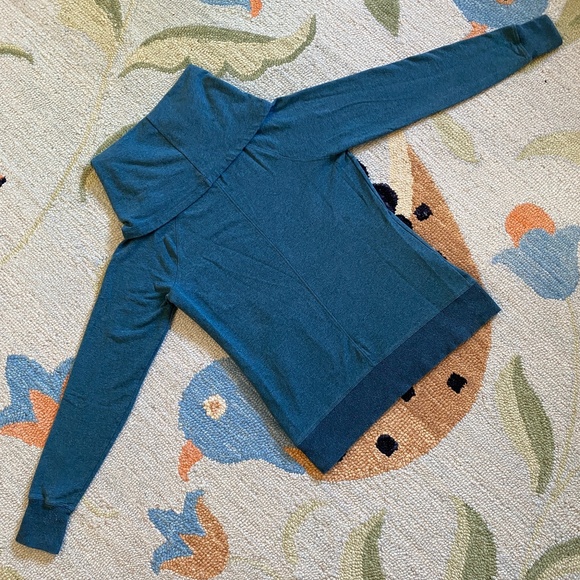 L.L. Bean I Cozy Pullover I Spruce Heather - Picture 12 of 16